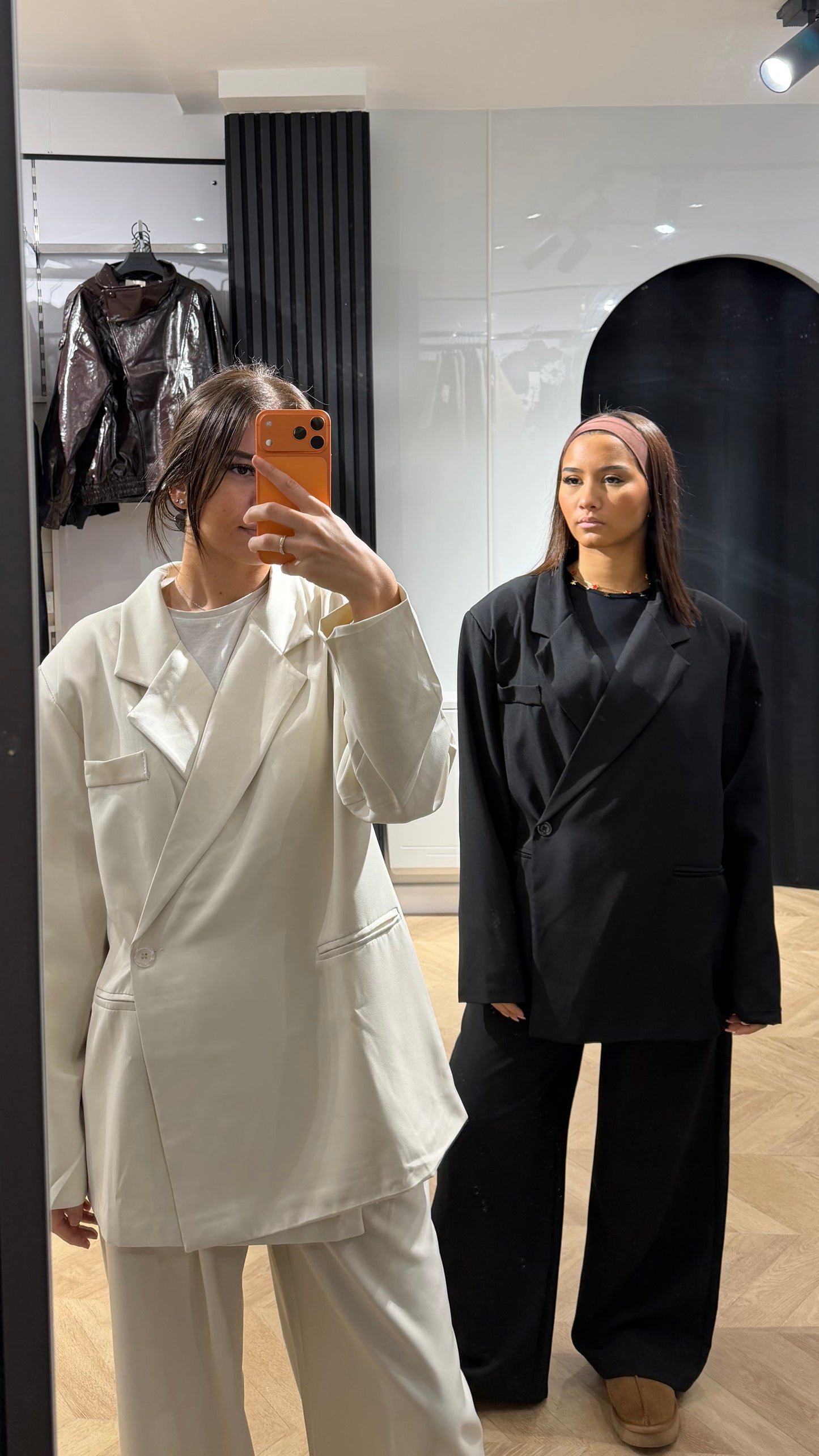 Tailleur blanc cassé