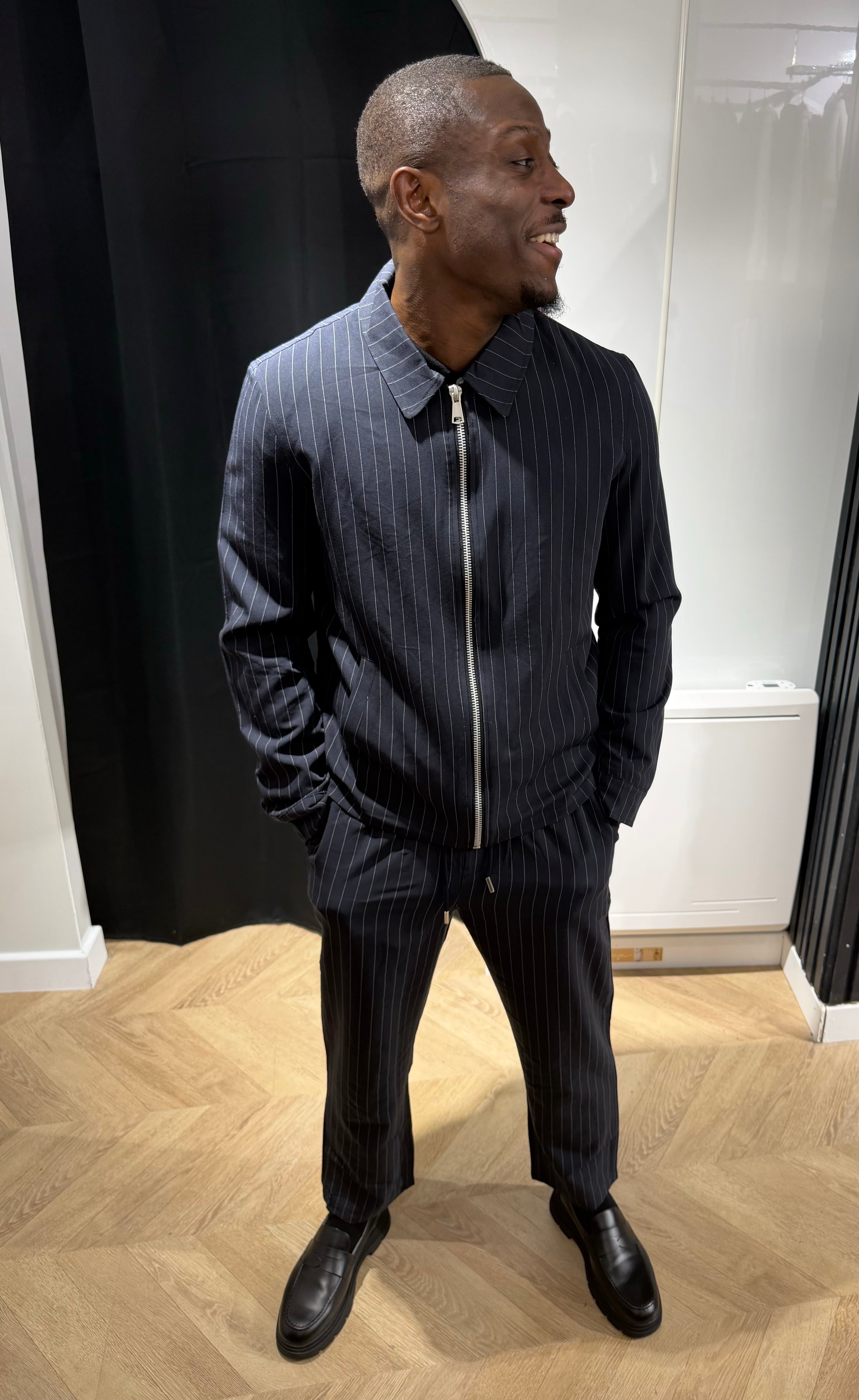 Selected Variant Image