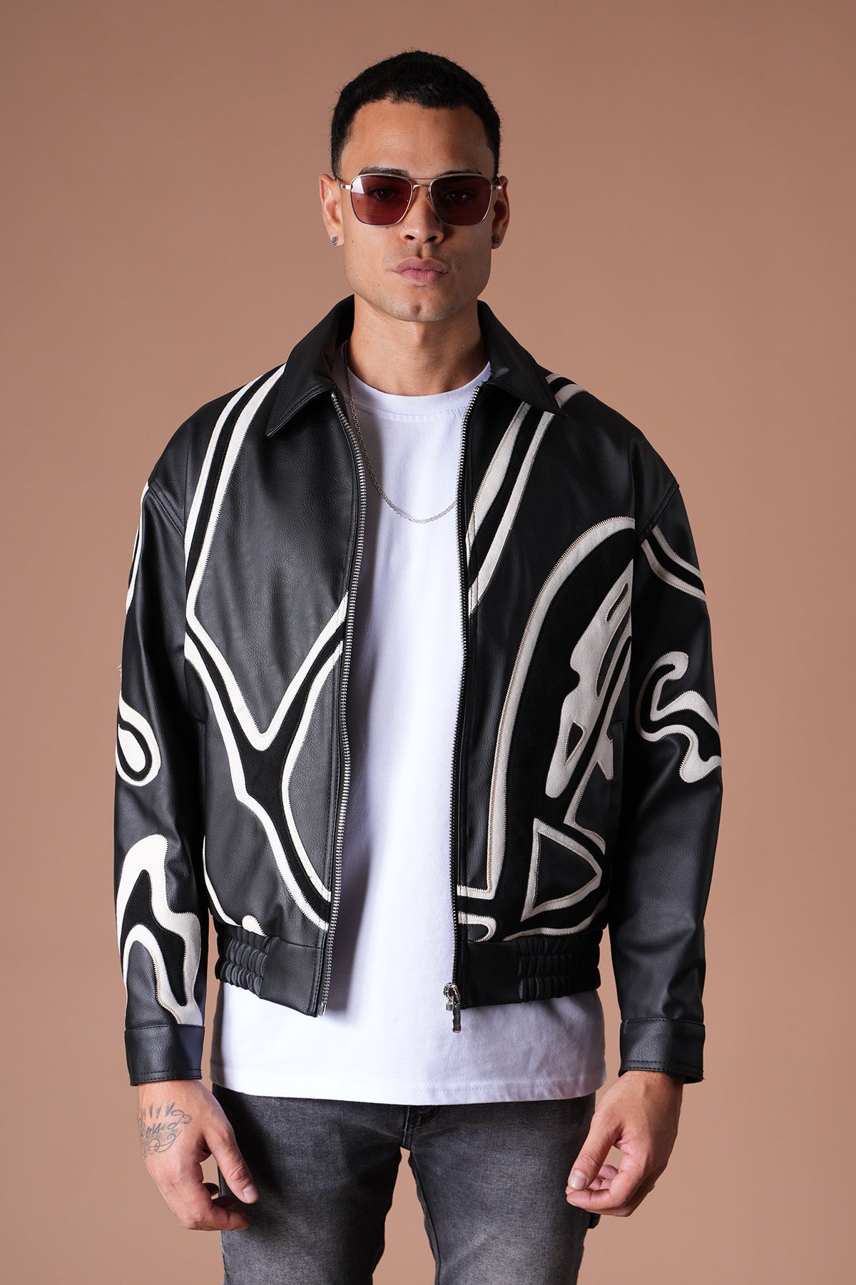 Veste en cuir à motif