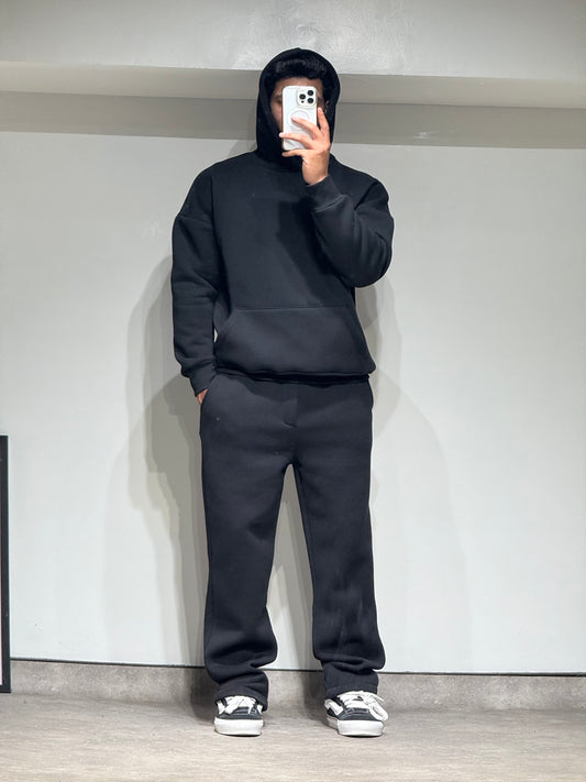 Ensemble simply noir