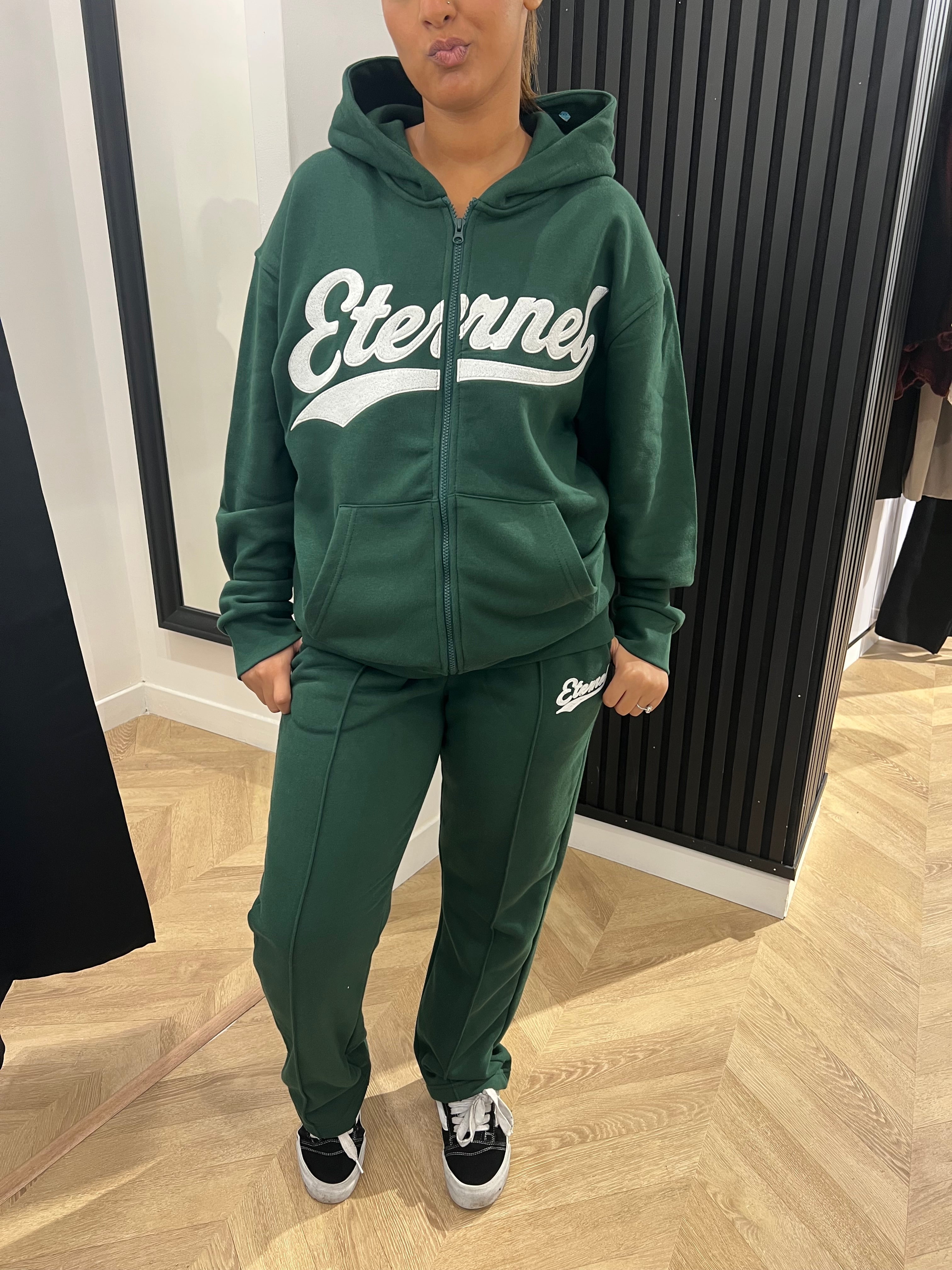 Selected Variant Image