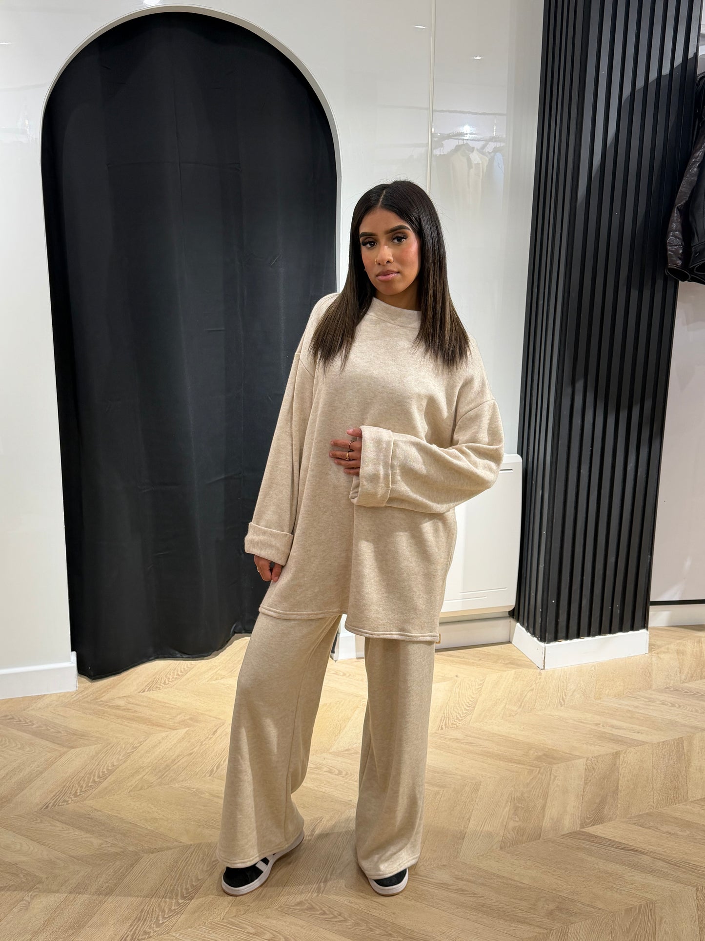 Ensemble Linda taupe