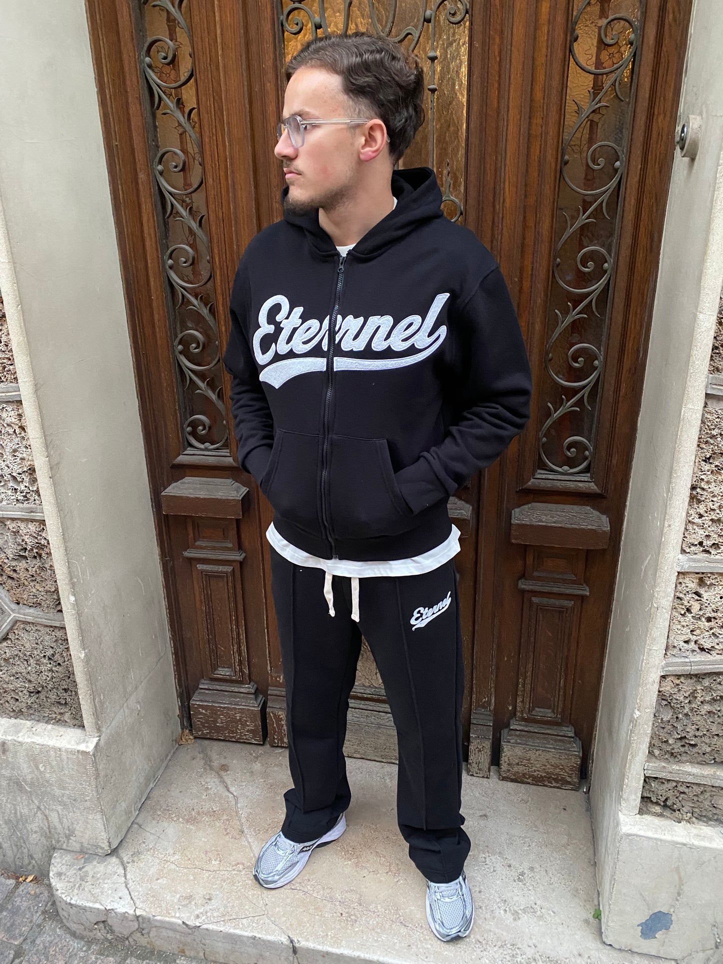 Ensemble Eternel noir