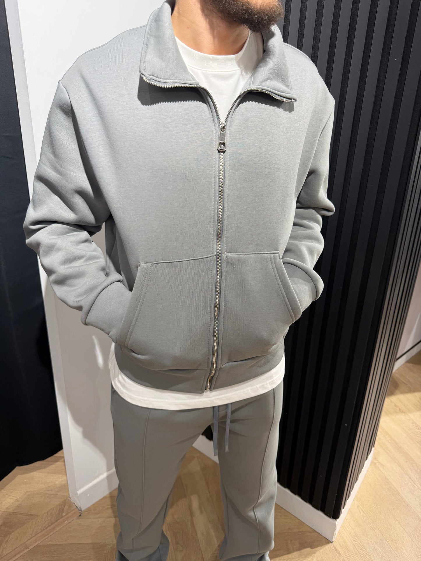 Ensemble palerme gris