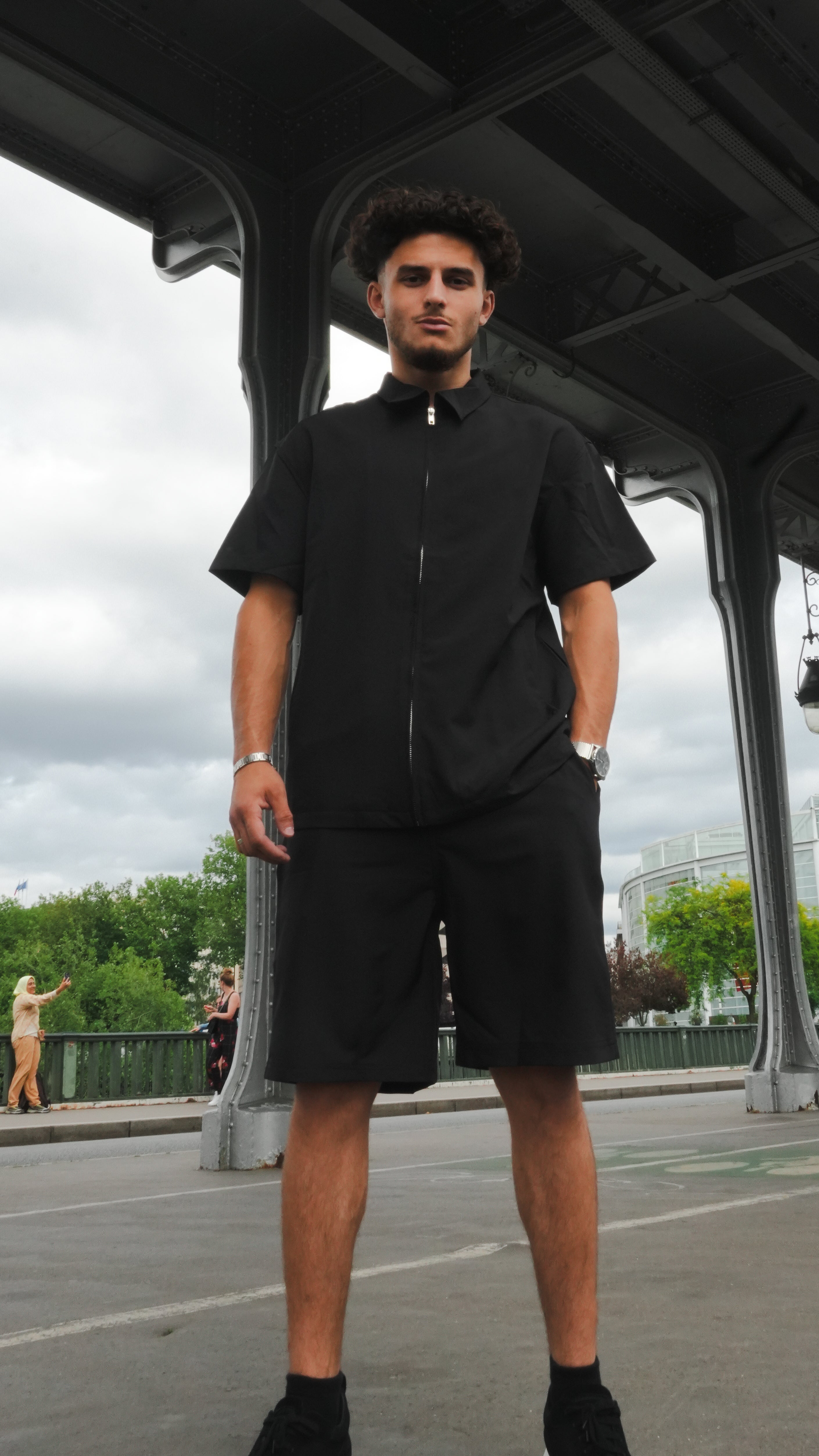 Selected Variant Image