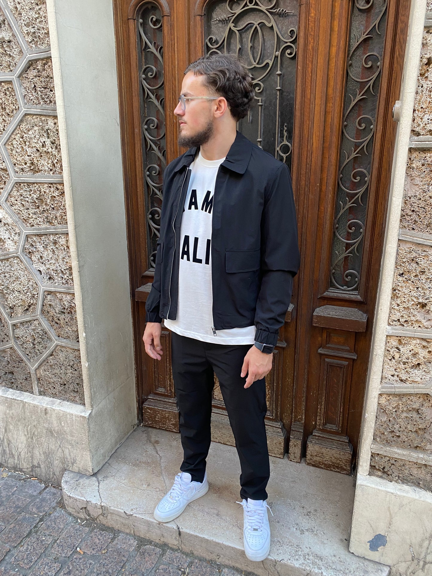 Ensemble noir à poches