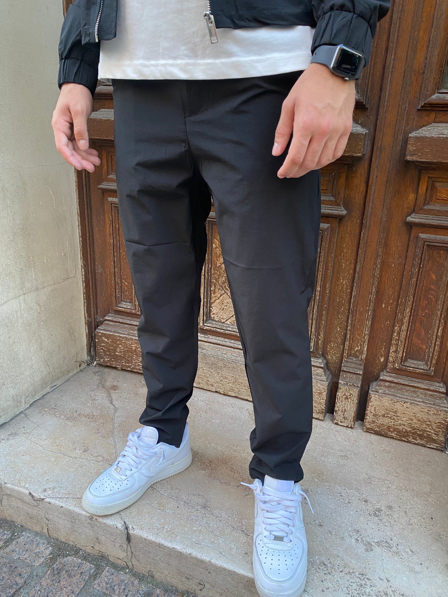 Ensemble noir à poches